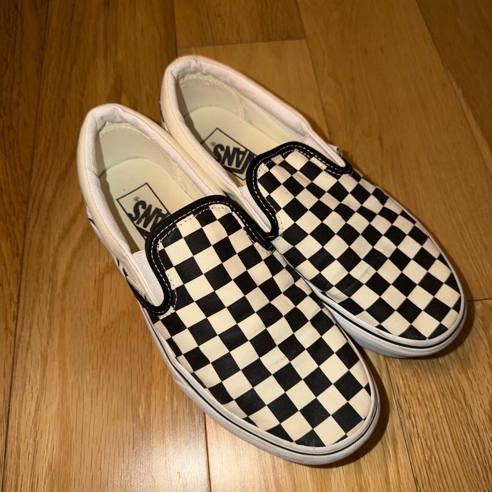 Vans Unisex Checkered Slip-On Sneakers